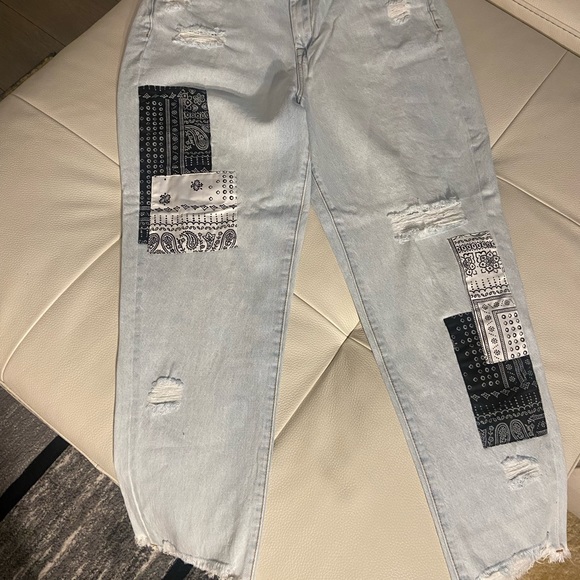 BLANK NYC Madison in Late Night Out Jeans - Picture 2 of 9